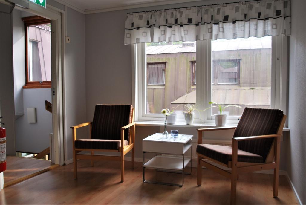 Hotel Hellidens Slott Tidaholm Exterior foto